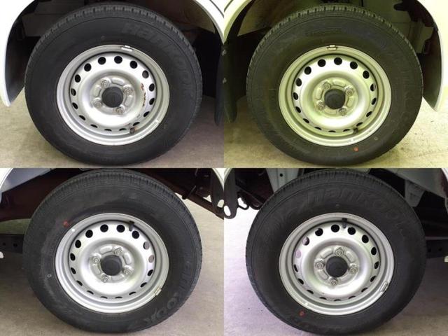 ハイゼットカーゴ スペシャル　新品タイヤ／保証書／社外　ナビ／ＡＢＳ／エアバッグ　運転席／エアバッグ　助手席／パワーステアリング／ワンオーナー／マニュアルエアコン／取扱説明書／ユーザー買取車／パワードアロック／ＵＶカットガラス（45枚目）