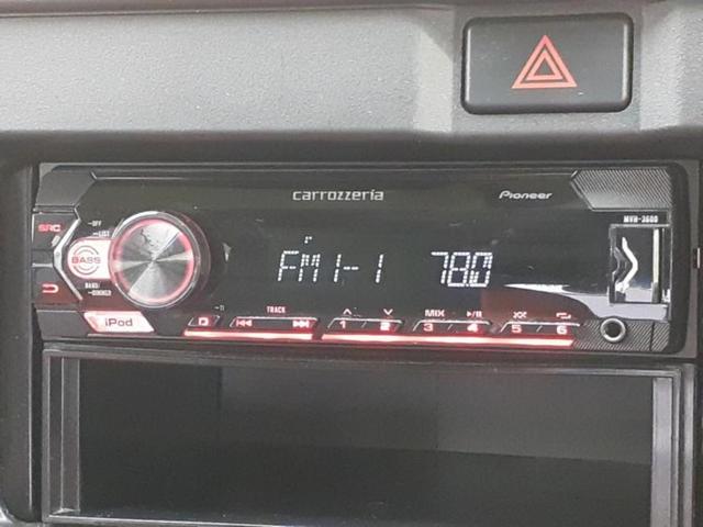 ハイゼットカーゴ デラックス　新品タイヤ／ヘッドランプ　ＨＩＤ／ＥＴＣ／アイドリングストップ／エアバッグ　運転席／エアバッグ　助手席／アルミホイール　社外　１２インチ／パワーウインドウ／キーレスエントリー／パワーステアリング（9枚目）