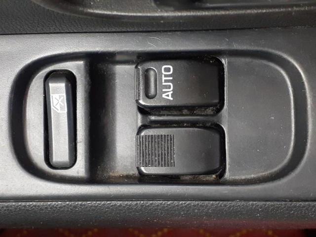 ハイゼットカーゴ デラックス　新品タイヤ／ヘッドランプ　ＨＩＤ／ＥＴＣ／アイドリングストップ／エアバッグ　運転席／エアバッグ　助手席／アルミホイール　社外　１２インチ／パワーウインドウ／キーレスエントリー／パワーステアリング（16枚目）