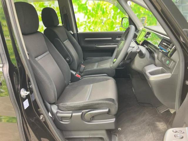 ステップワゴンスパーダ スパーダ・ホンダセンシング　新品タイヤ／保証書／社外　ＳＤナビ／フリップダウンモニター　社外　１０．１インチ／両側電動スライドドア／ヘッドランプ　ＬＥＤ／ＥＴＣ／ＥＢＤ付ＡＢＳ／横滑り防止装置／アイドリングストップ　後席モニター（4枚目）