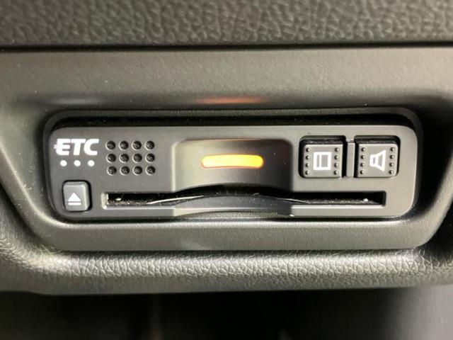 ステップワゴンスパーダ スパーダ・ホンダセンシング　新品タイヤ／保証書／社外　ＳＤナビ／フリップダウンモニター　社外　１０．１インチ／両側電動スライドドア／ヘッドランプ　ＬＥＤ／ＥＴＣ／ＥＢＤ付ＡＢＳ／横滑り防止装置／アイドリングストップ　後席モニター（18枚目）