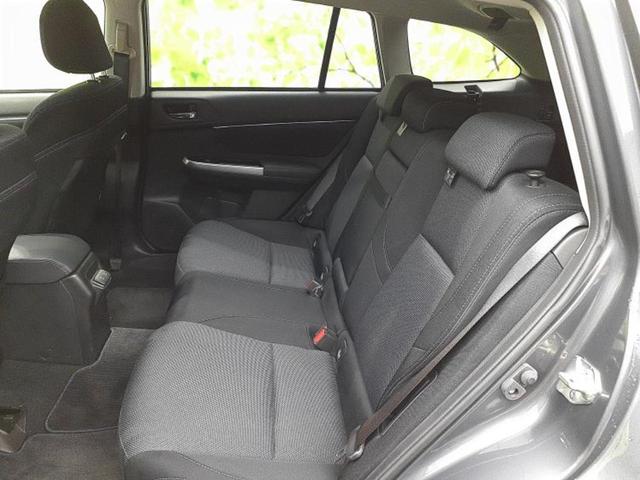 レヴォーグ 4WD1.6GTアイサイトVスポーツ 社外 8インチ メモリーナビ/衝突安全装置/シートヒーター/車線逸脱防止支援システム/パーキングアシスト バックガイド/ヘッドランプ LED/USBジャック/Bluetooth接続 バックカメラ(7枚目)