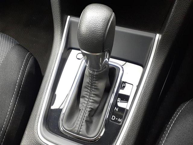 レヴォーグ 4WD1.6GTアイサイトVスポーツ 社外 8インチ メモリーナビ/衝突安全装置/シートヒーター/車線逸脱防止支援システム/パーキングアシスト バックガイド/ヘッドランプ LED/USBジャック/Bluetooth接続 バックカメラ(17枚目)