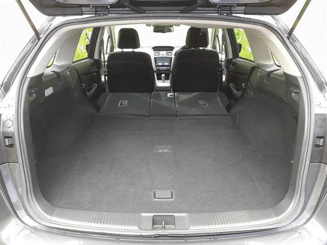 レヴォーグ 4WD1.6GTアイサイトVスポーツ 社外 8インチ メモリーナビ/衝突安全装置/シートヒーター/車線逸脱防止支援システム/パーキングアシスト バックガイド/ヘッドランプ LED/USBジャック/Bluetooth接続 バックカメラ(19枚目)