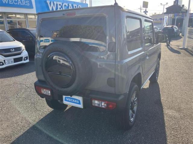 ジムニー ４ＷＤ　ＸＣ　保証書／ディスプレイオーディオ／シートヒーター／車線逸脱防止支援システム／ヘッドランプ　ＬＥＤ／ＥＴＣ／ＡＢＳ／横滑り防止装置／クルーズコントロール／バックモニター／エアバッグ　運転席　バックカメラ（3枚目）