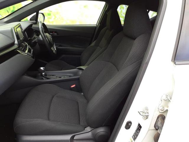 Ｃ－ＨＲ Ｓ　ＬＥＤパッケージ　保証書／純正　ＳＤナビ／衝突安全装置／車線逸脱防止支援システム／パーキングアシスト　バックガイド／ドライブレコーダー　純正／ヘッドランプ　ＬＥＤ／ＥＴＣ／ＥＢＤ付ＡＢＳ／横滑り防止装置　バックカメラ（6枚目）