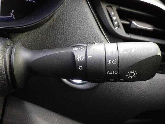 Ｃ－ＨＲ Ｓ　ＬＥＤパッケージ　保証書／純正　ＳＤナビ／衝突安全装置／車線逸脱防止支援システム／パーキングアシスト　バックガイド／ドライブレコーダー　純正／ヘッドランプ　ＬＥＤ／ＥＴＣ／ＥＢＤ付ＡＢＳ／横滑り防止装置　バックカメラ（16枚目）