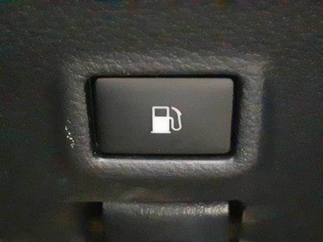 Ｃ－ＨＲ Ｓ　ＬＥＤパッケージ　保証書／純正　ＳＤナビ／衝突安全装置／車線逸脱防止支援システム／パーキングアシスト　バックガイド／ドライブレコーダー　純正／ヘッドランプ　ＬＥＤ／ＥＴＣ／ＥＢＤ付ＡＢＳ／横滑り防止装置　バックカメラ（33枚目）