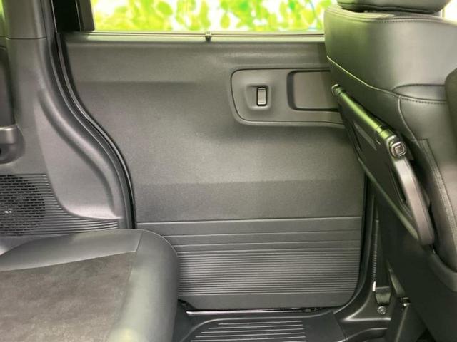 Ｎ－ＢＯＸカスタム ターボ　新品タイヤ／保証書／純正　８インチ　ＳＤナビ／両側電動スライドドア／シートヒーター　前席／車線逸脱防止支援システム／シート　ハーフレザー／ヘッドランプ　ＬＥＤ／ＵＳＢジャック　ＬＥＤヘッドランプ（22枚目）