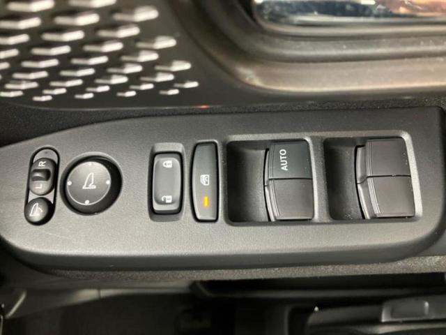 Ｎ－ＢＯＸカスタム ターボ　新品タイヤ／保証書／純正　８インチ　ＳＤナビ／両側電動スライドドア／シートヒーター　前席／車線逸脱防止支援システム／シート　ハーフレザー／ヘッドランプ　ＬＥＤ／ＵＳＢジャック　ＬＥＤヘッドランプ（25枚目）