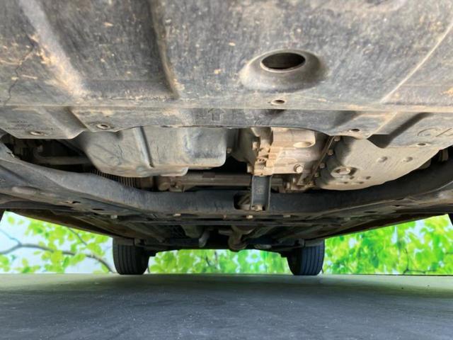 エクストレイル ２０Ｘｉ　純正　ＳＤナビ／衝突安全装置／アラウンドビューモニター／車線逸脱防止支援システム／プロパイロット／電動バックドア／ヘッドランプ　ＨＩＤ／ＥＴＣ／ＥＢＤ付ＡＢＳ／横滑り防止装置／アイドリングストップ（52枚目）