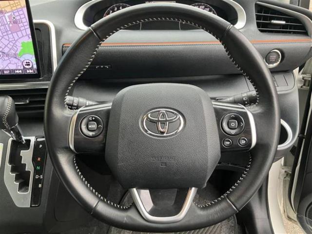 シエンタ Gクエロ 新品タイヤ/エアロ/社外 10インチ SDナビ/衝突安全装置/車線逸脱防止支援システム/シート ハーフレザー/ドライブレコーダー 前後/ヘッドランプ LED/Bluetooth接続/ETC フルエアロ(12枚目)