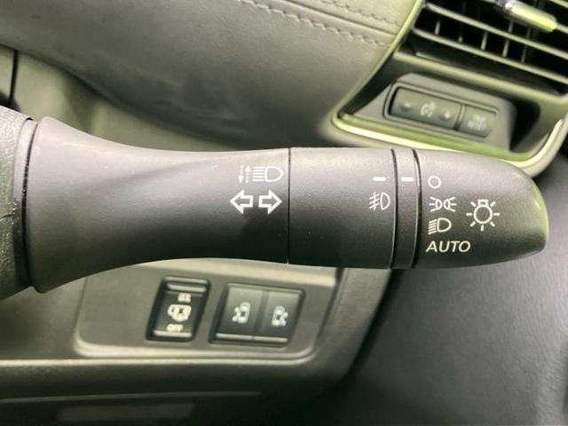 セレナ eパワーハイウェイスターV 新品タイヤ/保証書/純正 10インチ SDナビ/フリップダウンモニター/衝突安全装置/両側電動スライドドア/車線逸脱防止支援システム/シート 合皮/プロパイロット/ドライブレコーダー 純正 DVD再生(17枚目)