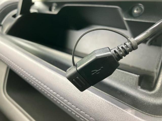 セレナ eパワーハイウェイスターV 新品タイヤ/保証書/純正 10インチ SDナビ/フリップダウンモニター/衝突安全装置/両側電動スライドドア/車線逸脱防止支援システム/シート 合皮/プロパイロット/ドライブレコーダー 純正 DVD再生(42枚目)