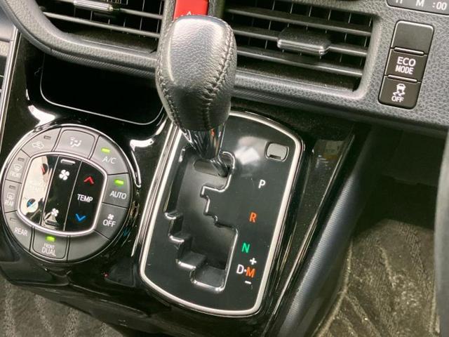 ヴォクシー ＺＳキラメキ２　新品タイヤ／社外　９インチ　ＳＤナビ／フリップダウンモニター　社外　１０．１インチ／衝突安全装置／両側電動スライドドア／車線逸脱防止支援システム／ヘッドランプ　ＬＥＤ／ＵＳＢジャック　バックカメラ（17枚目）