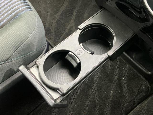 ヴォクシー ＺＳキラメキ２　新品タイヤ／社外　９インチ　ＳＤナビ／フリップダウンモニター　社外　１０．１インチ／衝突安全装置／両側電動スライドドア／車線逸脱防止支援システム／ヘッドランプ　ＬＥＤ／ＵＳＢジャック　バックカメラ（39枚目）