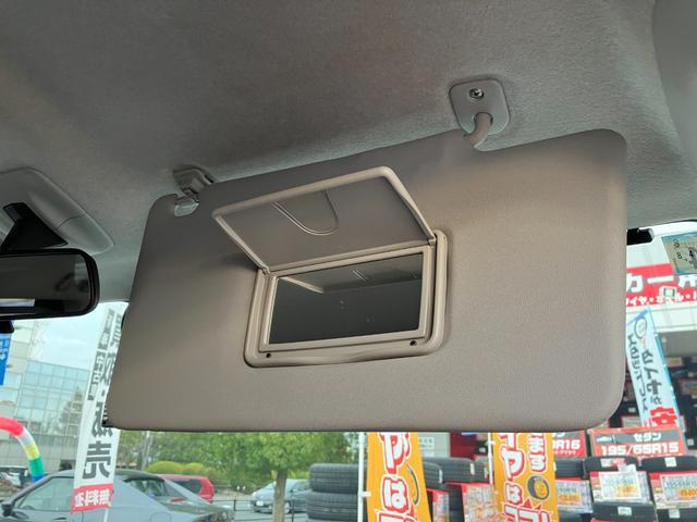 ルーミー カスタムＧ－Ｔ　ナビ　モデリスタエアロ　両側電動スライドドア　シートヒーター　クリアランスソナー　ＥＴＣ　バックカメラ　ＬＥＤヘッドライト（43枚目）