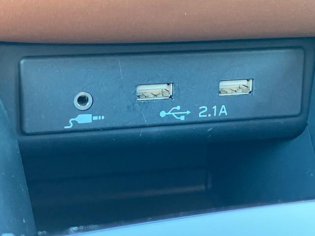 レガシィアウトバック リミテッドEX AWD サンルーフ ナビ TV マルチビュー ETC レザーシート シートヒーター パワーバックドア harmankardonサウンドシステム(34枚目)