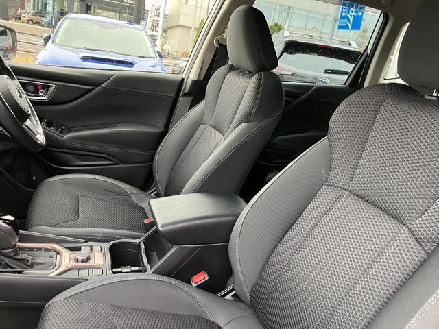 フォレスター アドバンス 4WD ナビ レーダークルーズ ドラレコ デジタルインナーミラー フロント・サイド・バックカメラ ETC シートヒーター パワーバックドア デジタルインナーミラー 衝突軽減装置(18枚目)