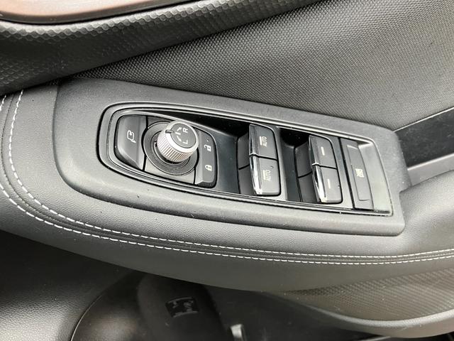 フォレスター アドバンス 4WD ナビ レーダークルーズ ドラレコ デジタルインナーミラー フロント・サイド・バックカメラ ETC シートヒーター パワーバックドア デジタルインナーミラー 衝突軽減装置(36枚目)