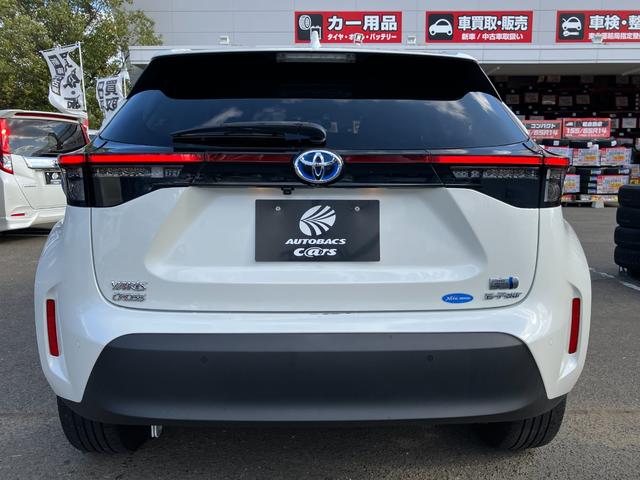 ヤリスクロス ハイブリッドＺ　４ＷＤ　純正８型ナビ　全周囲カメラ　ＥＴＣ　ドライブレコーダー　レーダークルーズコントロール　シートヒーター　トヨタセーフティセンス（9枚目）