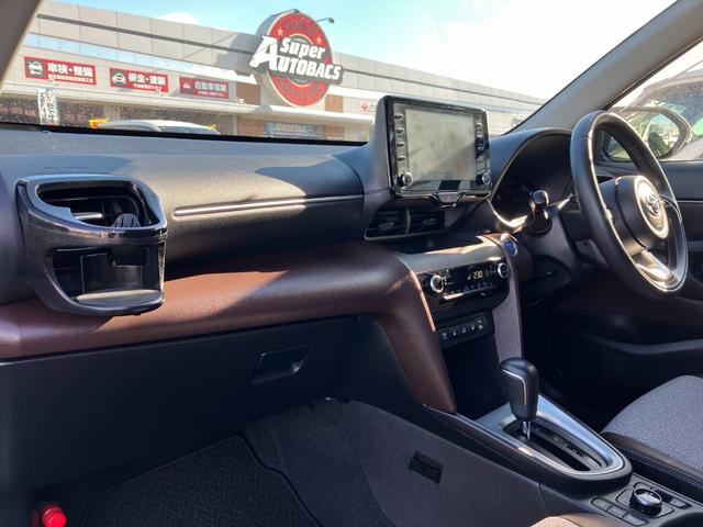 ヤリスクロス ハイブリッドＺ　４ＷＤ　純正８型ナビ　全周囲カメラ　ＥＴＣ　ドライブレコーダー　レーダークルーズコントロール　シートヒーター　トヨタセーフティセンス（20枚目）