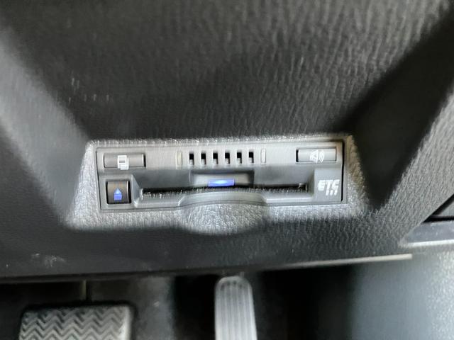 ヤリスクロス ハイブリッドＺ　４ＷＤ　純正８型ナビ　全周囲カメラ　ＥＴＣ　ドライブレコーダー　レーダークルーズコントロール　シートヒーター　トヨタセーフティセンス（24枚目）