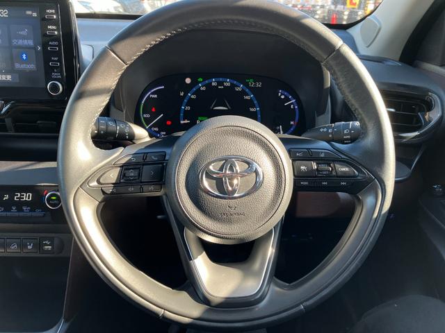 ヤリスクロス ハイブリッドＺ　４ＷＤ　純正８型ナビ　全周囲カメラ　ＥＴＣ　ドライブレコーダー　レーダークルーズコントロール　シートヒーター　トヨタセーフティセンス（26枚目）