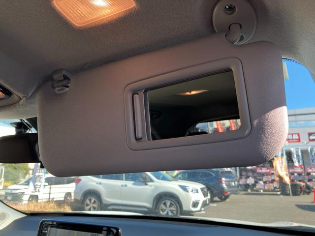 ヤリスクロス ハイブリッドＺ　４ＷＤ　純正８型ナビ　全周囲カメラ　ＥＴＣ　ドライブレコーダー　レーダークルーズコントロール　シートヒーター　トヨタセーフティセンス（45枚目）