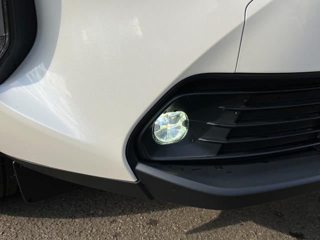 ヤリスクロス ハイブリッドＺ　４ＷＤ　純正８型ナビ　全周囲カメラ　ＥＴＣ　ドライブレコーダー　レーダークルーズコントロール　シートヒーター　トヨタセーフティセンス（46枚目）