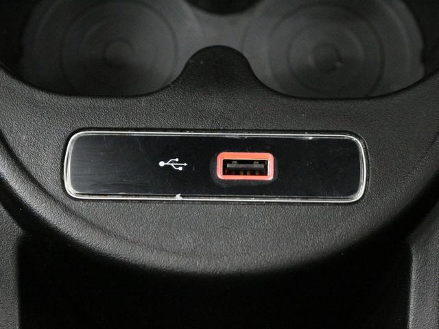 ツインエア　ポップ　後期モデル　純正ディスプレイオーディオ　ＡｐｐｌｅＣａｒＰｌａｙ　Ｂｌｕｅｔｏｏｔｈ　ＥＴＣ　ステアリングリモコン　キーレス　アイドリングストップ　マニュアルモード付き(41枚目)