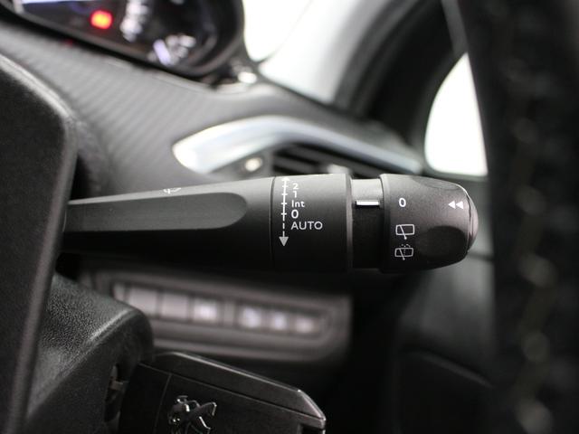 ２０８ アリュール　純正ナビ　フルセグ　Ｂｌｕｅｔｏｏｔｈ　カープレイ　ＵＳＢ入力　ＥＴＣ　オートライト　オートエアコン　クルーズコントロール　アクティブシティブレーキ　純正アルミホイール（53枚目）