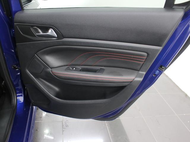 ３０８ ＧＴライン　純正ナビ　フルセグ　Ｂｌｕｅｔｏｏｔｈ　Ｂカメラ　ＥＴＣ　スマートキー　ＬＥＤヘッドライト　オートライト　オートエアコン　純正ＡＷ　クルーズコントロール　パークアシスト　ブラインドスポットモニター（28枚目）