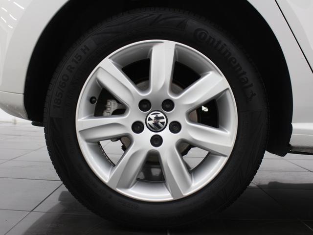 ポロ TSIハイライン フルセグナビ Bluetooth DVD再生 ETC Bソナー オートエアコン 純正アルミホイール フロントフォグランプ アームレスト(22枚目)