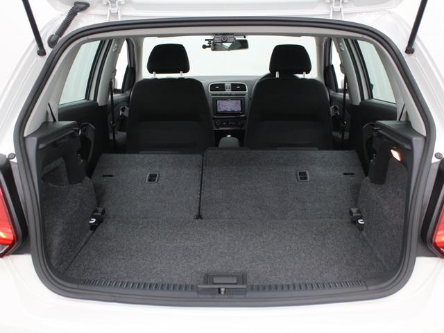 ポロ TSIハイライン フルセグナビ Bluetooth DVD再生 ETC Bソナー オートエアコン 純正アルミホイール フロントフォグランプ アームレスト(34枚目)