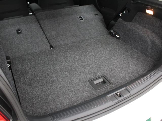 ポロ TSIハイライン フルセグナビ Bluetooth DVD再生 ETC Bソナー オートエアコン 純正アルミホイール フロントフォグランプ アームレスト(37枚目)