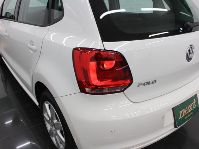 ポロ TSIハイライン フルセグナビ Bluetooth DVD再生 ETC Bソナー オートエアコン 純正アルミホイール フロントフォグランプ アームレスト(56枚目)