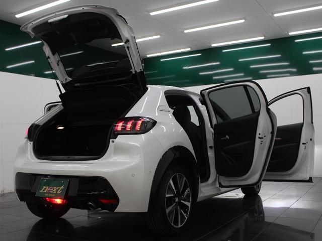 ２０８ ＧＴライン　ガラスルーフ　ディスプレイオーディオ　カープレイ　Ｂｌｕｅｔｏｏｔｈ　Ｂカメラ　ＥＴＣ　ＬＥＤヘッドライト　オートライト　純正ＡＷ　衝突被害軽減ブレーキ　ブラインドスポットモニター　レーンアシスト（30枚目）