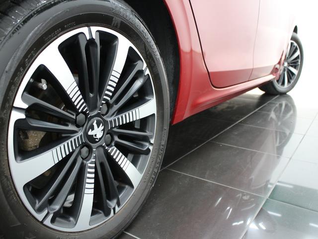 ２０８ アリュール　ファンエディション　ディスプレイオーディオ　カープレイ　Ｂｌｕｅｔｏｏｔｈ　Ｂカメラ　ＥＴＣ　オートライト　純正アルミホイール　オートエアコン　クルコン　アイドリングストップ　衝突被害軽減ブレーキ（20枚目）