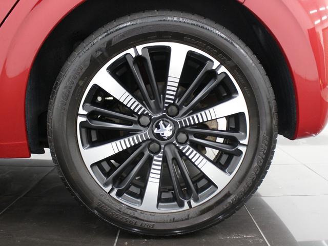 ２０８ アリュール　ファンエディション　ディスプレイオーディオ　カープレイ　Ｂｌｕｅｔｏｏｔｈ　Ｂカメラ　ＥＴＣ　オートライト　純正アルミホイール　オートエアコン　クルコン　アイドリングストップ　衝突被害軽減ブレーキ（23枚目）