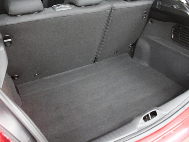 ２０８ アリュール　ファンエディション　ディスプレイオーディオ　カープレイ　Ｂｌｕｅｔｏｏｔｈ　Ｂカメラ　ＥＴＣ　オートライト　純正アルミホイール　オートエアコン　クルコン　アイドリングストップ　衝突被害軽減ブレーキ（36枚目）