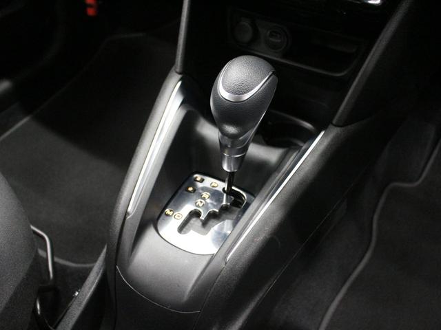 ２０８ アリュール　ファンエディション　ディスプレイオーディオ　カープレイ　Ｂｌｕｅｔｏｏｔｈ　Ｂカメラ　ＥＴＣ　オートライト　純正アルミホイール　オートエアコン　クルコン　アイドリングストップ　衝突被害軽減ブレーキ（41枚目）