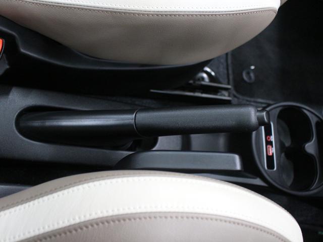 500 ザッフィロ 限定車 レザーシート ガラスルーフ ディスプレイオーディオ カープレイ Bluetooth USB入力 ETC HIDヘッドライト 純正AW Bソナー オートエアコン アイドリングストップ(46枚目)