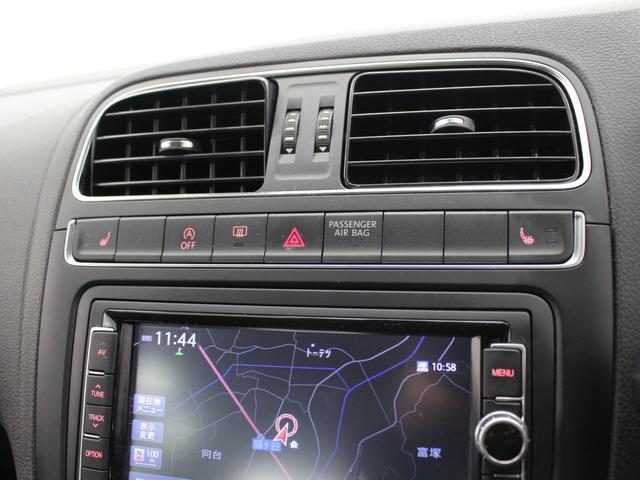 ポロ ＴＳＩハイライン　フルセグナビ　Ｂｌｕｅｔｏｏｔｈ　ＵＳＢ入力　Ｂカメラ　ＬＥＤライト　オートライト　純正ＡＷ　ＥＴＣ　クルコン　衝突被害軽減ブレーキ　ハーフレザーシート　シートヒーター　ステリモ　パドルシフト（53枚目）