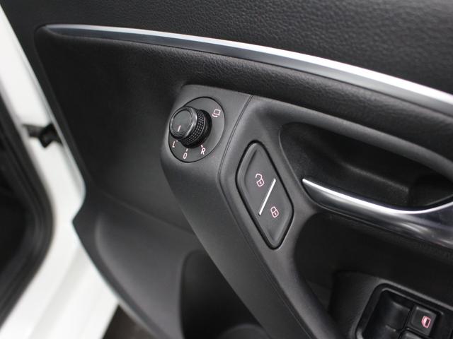 ポロ ＴＳＩハイライン　フルセグナビ　Ｂｌｕｅｔｏｏｔｈ　ＵＳＢ入力　Ｂカメラ　ＬＥＤライト　オートライト　純正ＡＷ　ＥＴＣ　クルコン　衝突被害軽減ブレーキ　ハーフレザーシート　シートヒーター　ステリモ　パドルシフト（55枚目）