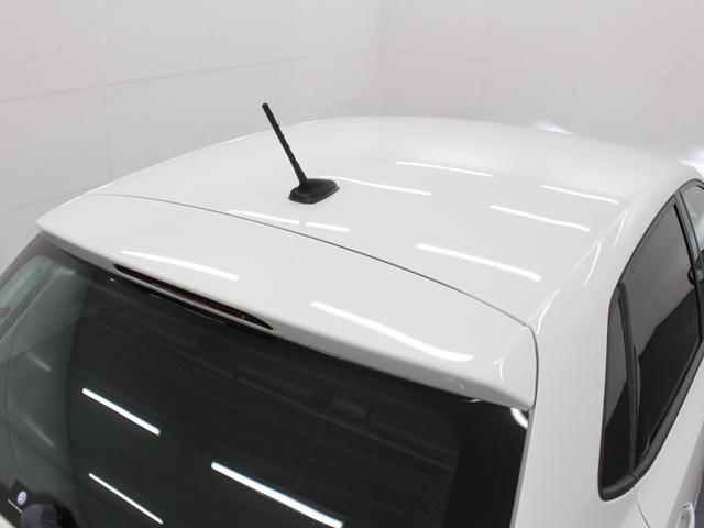 ポロ ＴＳＩハイライン　フルセグナビ　Ｂｌｕｅｔｏｏｔｈ　ＵＳＢ入力　Ｂカメラ　ＬＥＤライト　オートライト　純正ＡＷ　ＥＴＣ　クルコン　衝突被害軽減ブレーキ　ハーフレザーシート　シートヒーター　ステリモ　パドルシフト（59枚目）