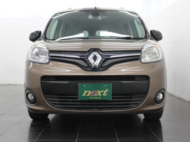 フルセグナビ　Ｂｌｕｅｔｏｏｔｈ　ＵＳＢ入力　バックカメラ　オートエアコン　ＥＴＣ　オートライト　マルチルーフレール　フォグランプ　スライドドア