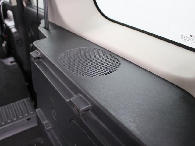 フルセグナビ　Ｂｌｕｅｔｏｏｔｈ　ＵＳＢ入力　バックカメラ　オートエアコン　ＥＴＣ　オートライト　マルチルーフレール　フォグランプ　スライドドア