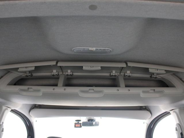 フルセグナビ　Ｂｌｕｅｔｏｏｔｈ　ＵＳＢ入力　バックカメラ　オートエアコン　ＥＴＣ　オートライト　マルチルーフレール　フォグランプ　スライドドア