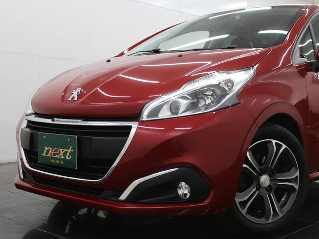 フルセグナビ　Ｂｌｕｅｔｏｏｔｈ　ＵＳＢ入力　ＨＩＤライト　オートライト　純正アルミホイール　ＥＴＣ　アイドリングストップ　アクティブシティーブレーキ　クルコン　バックカメラ　ステアリングリモコン